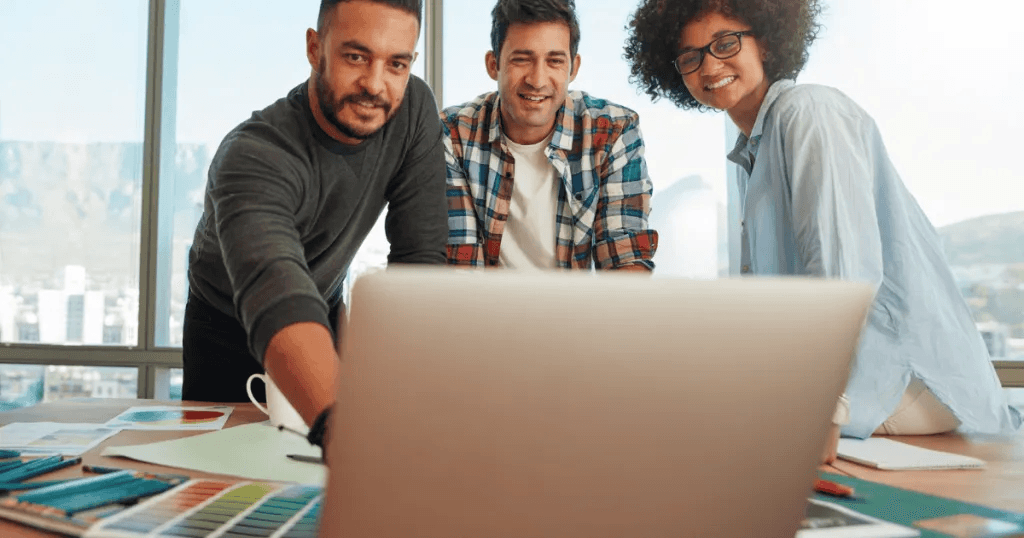 8 Remote Team Tools: Fueling Growth in the Digital Workspace
